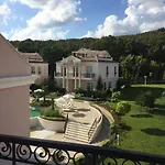 Luxury In Villa *