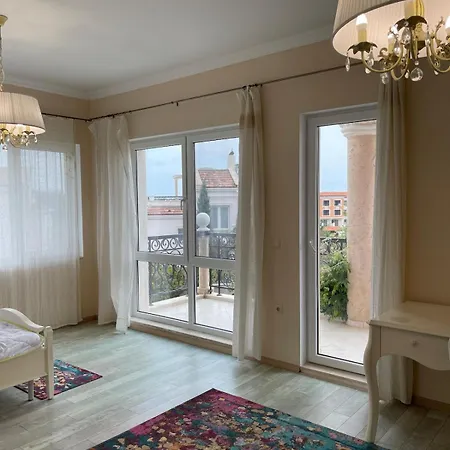 Luxury In Villa Sozopol